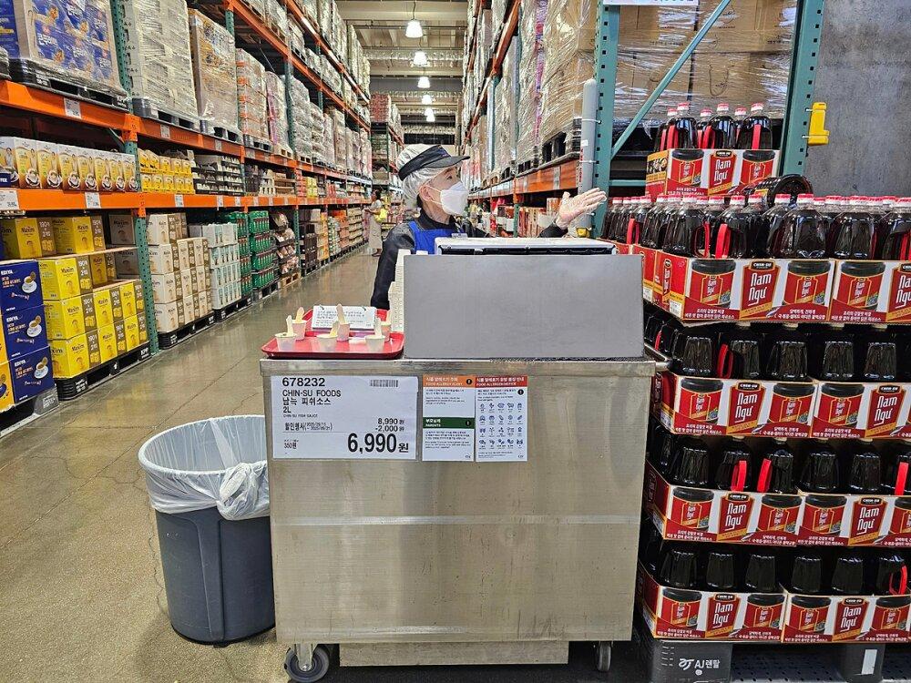 Costco nhập khẩu các dòng nước mắm Nam Ngư